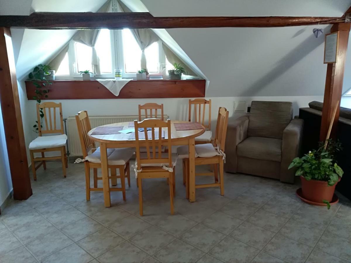 טיהאני Koko Apartman מראה חיצוני תמונה